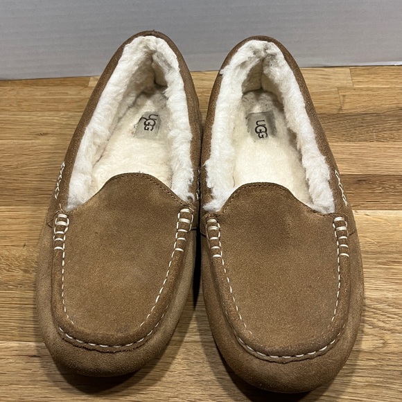 UGG Ansley Chestnut Tan Suede Wool Lined Moccasin Slippers #1106878 - Women’s 11 - Picture 1 of 16